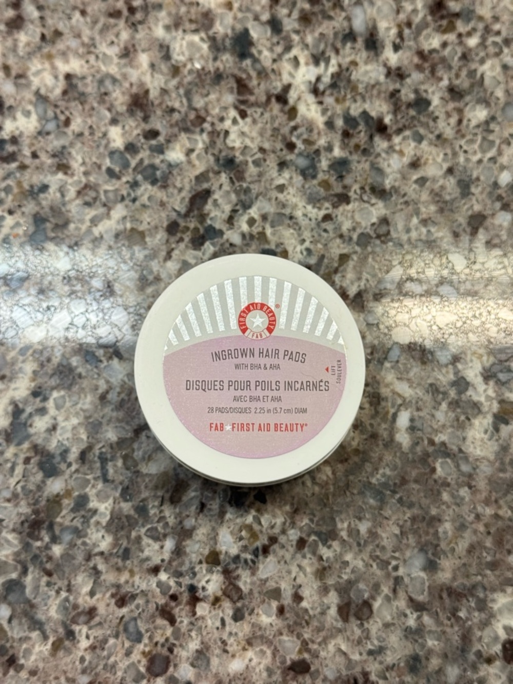 First Aid Beauty Ingrown Hair Pads